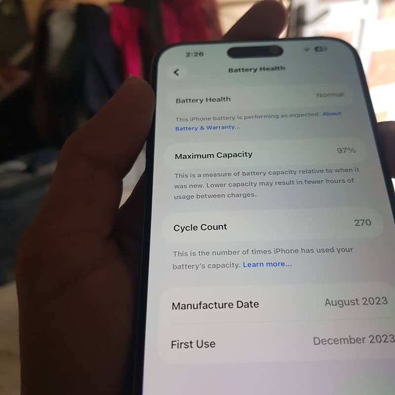 Apple iPhone 15 Pro Max 4