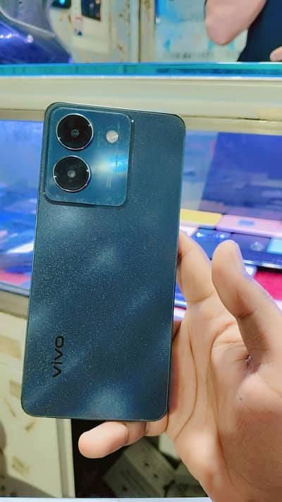 vivo y36 ha 8GB 128GB just glas chang baqi all ok