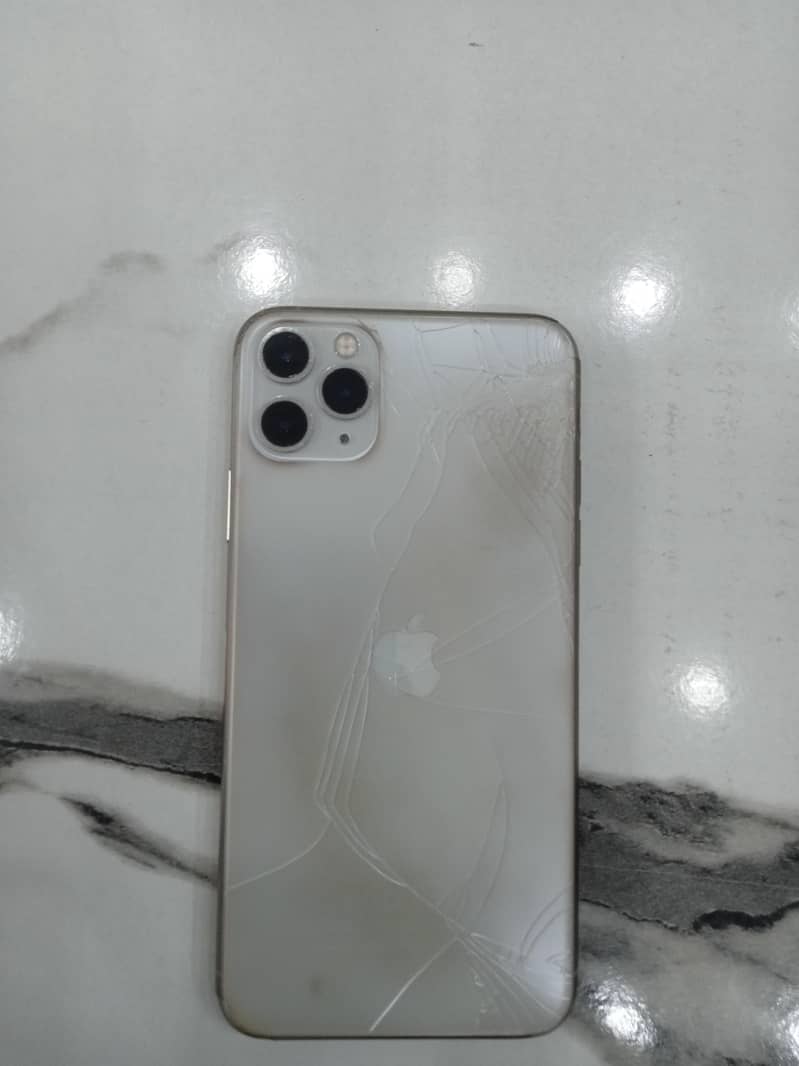 Apple iPhone 11 Pro Max 1