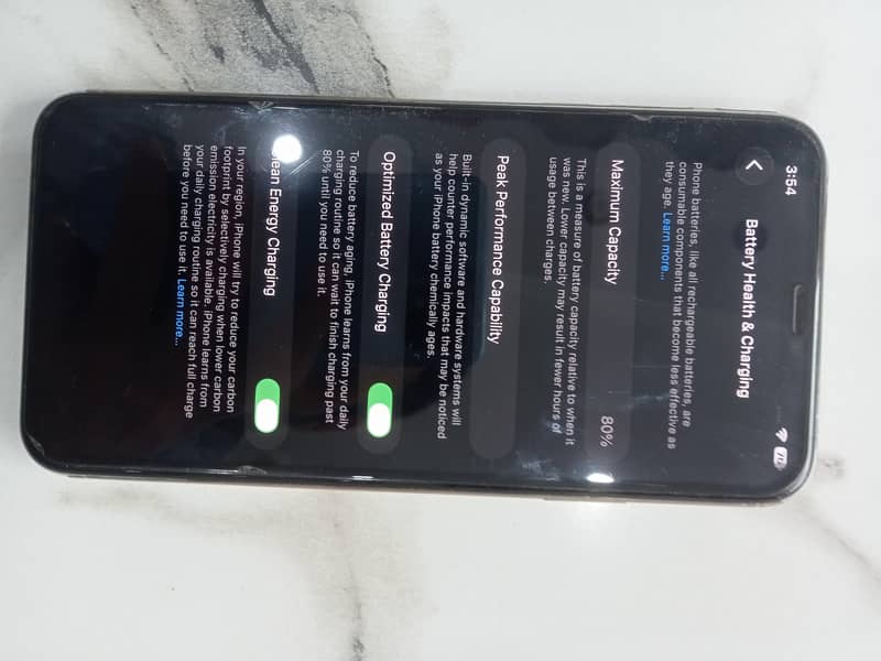 Apple iPhone 11 Pro Max 6