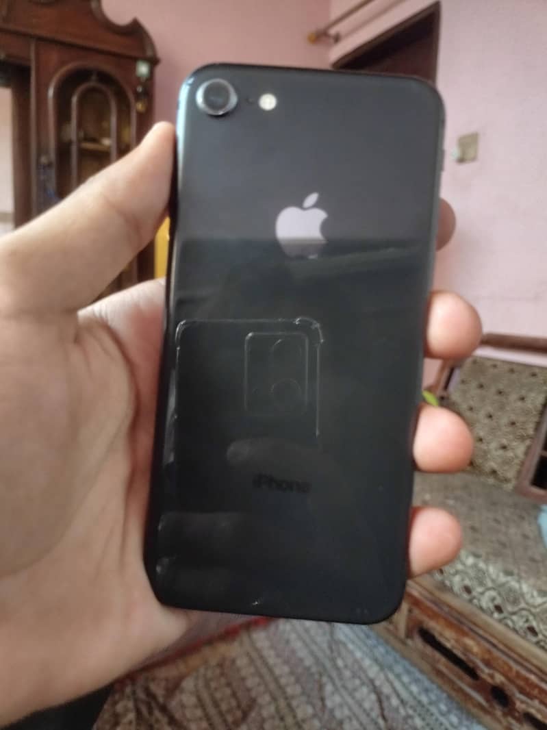Apple iPhone 8 0