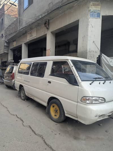 Hyundai grace van H100