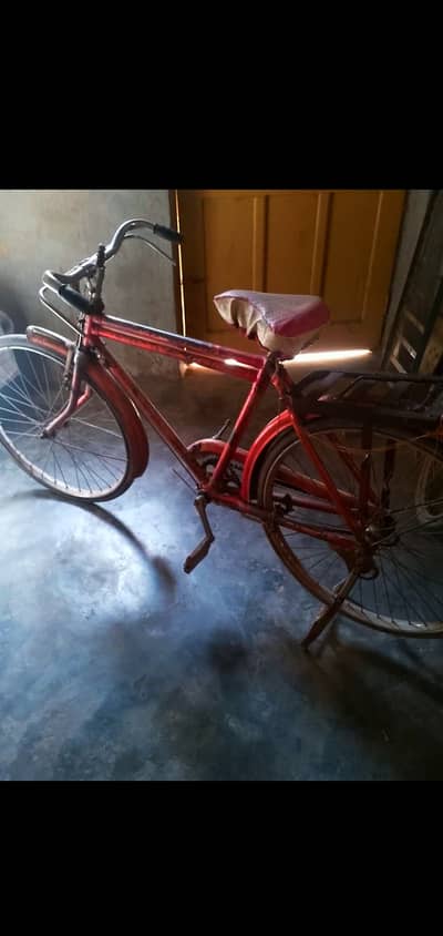 Old original Sohrab cycle, strong and solid. Good quality with a clas