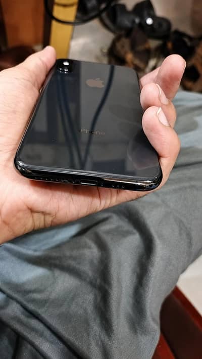 Apple iPhone XS