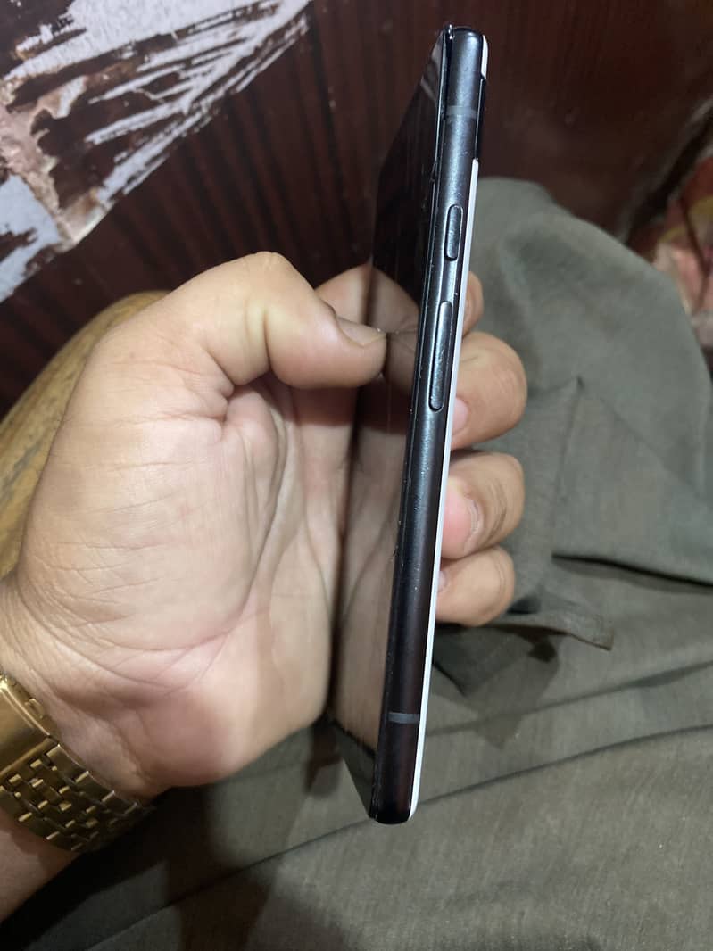 Google Pixel 6a 1