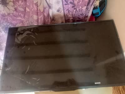 Samsung LCD 32 Inch ha panal change hona ha bass