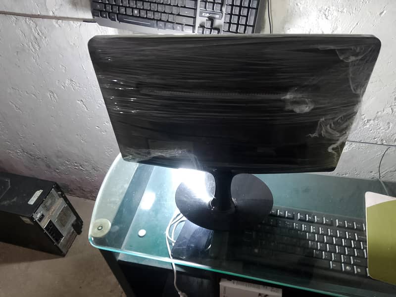 COMPUTER LCD 0
