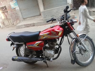 Honda CG 125 2024