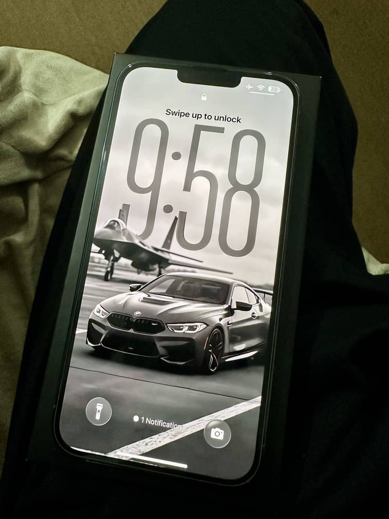 Apple iPhone 13 Pro Max 4