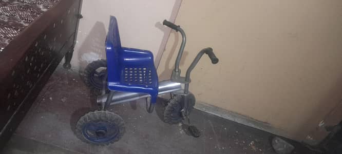 Tricycle for 2 to 5 years kids