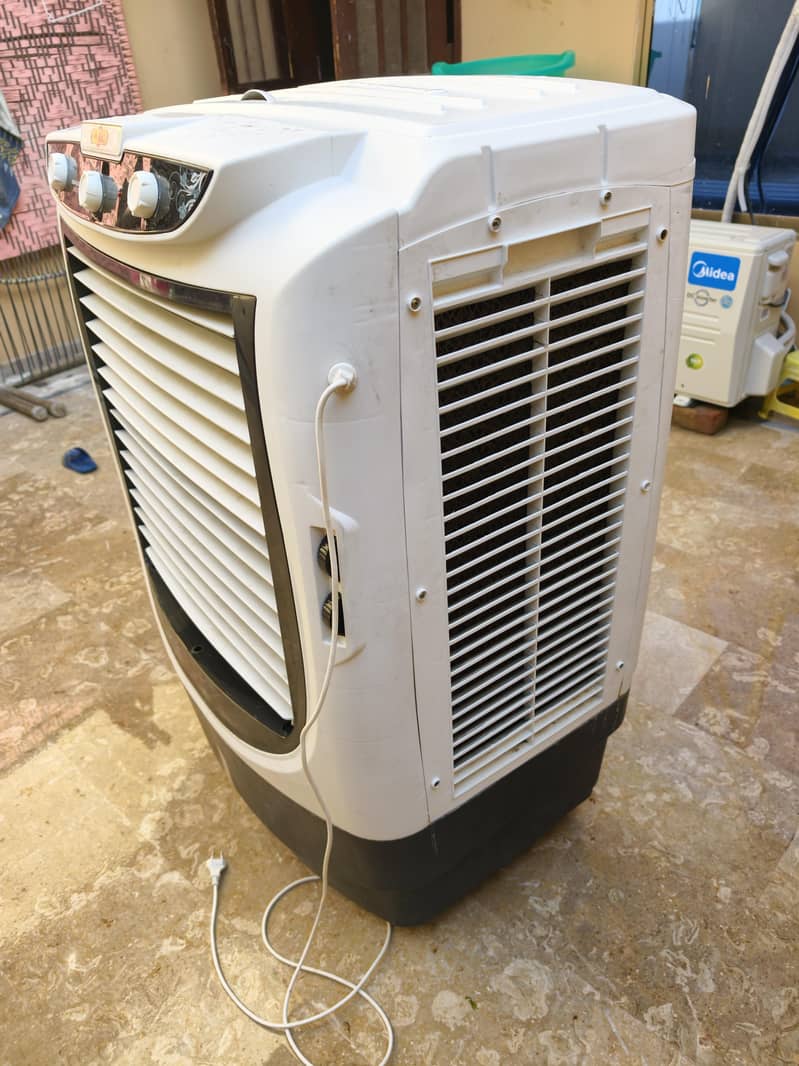 ECM 6500 plus 4