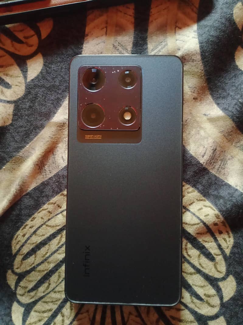 Infinix Note 30 Pro 2