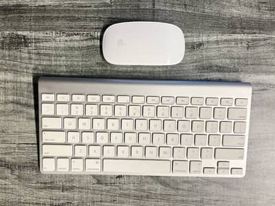 Apple Magic 1 Mouse + Apple Magic 1 Keyboard / Apple Magic 1 Combo
