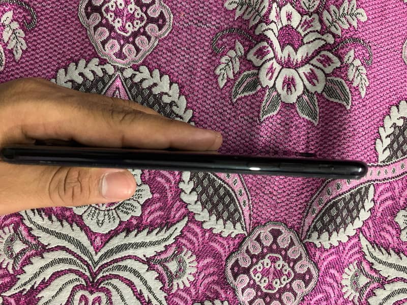 Apple iPhone 7 Plus 4