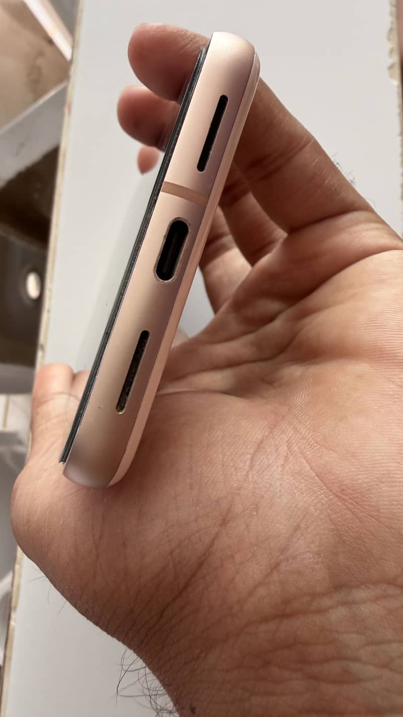 Google Pixel 8 1