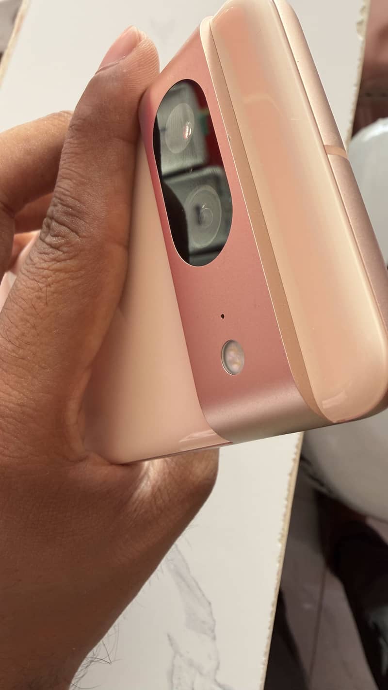 Google Pixel 8 3