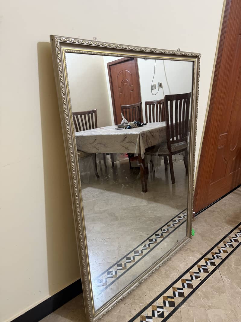 Large mirror 3