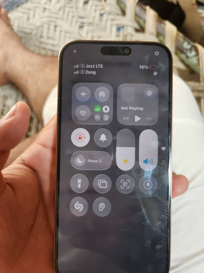 Iphone 16 Pro Max 6