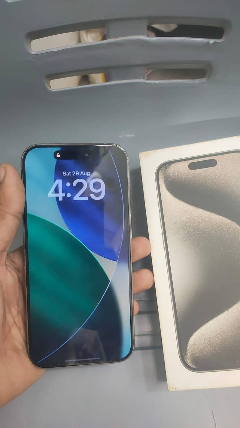 Apple iPhone 15 Pro 6