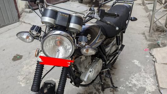 SUZUKI GS 150 CONVERTED TO SE