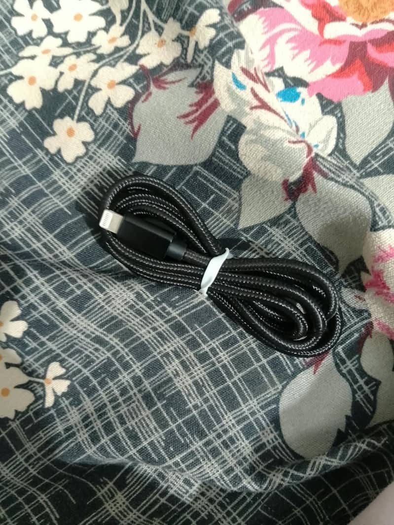 Iphone Cable 0