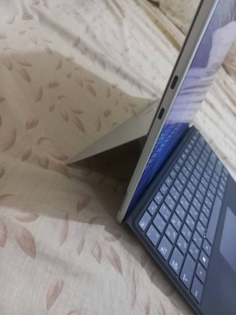 Microsoft Surface Pro 8 0
