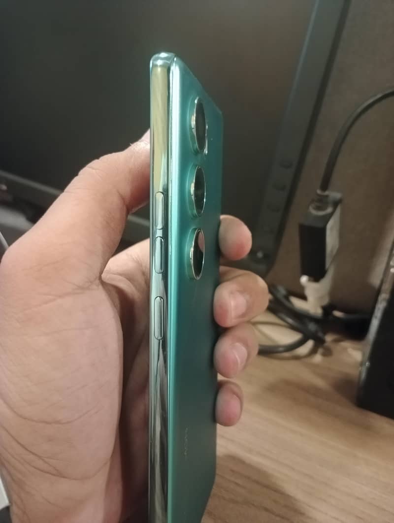 Tecno CAMON 40 3