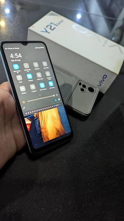 Vivo Y21