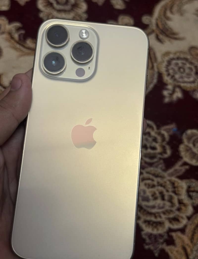 Apple iPhone 14 Pro Max 0