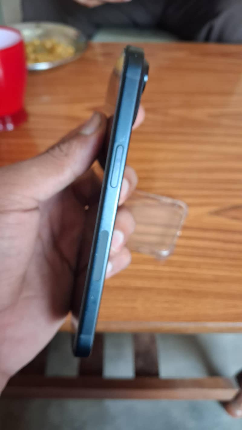 Apple iPhone 15 1