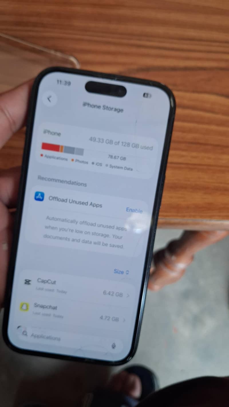 Apple iPhone 15 3