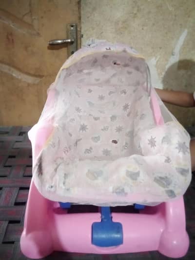 baby cot