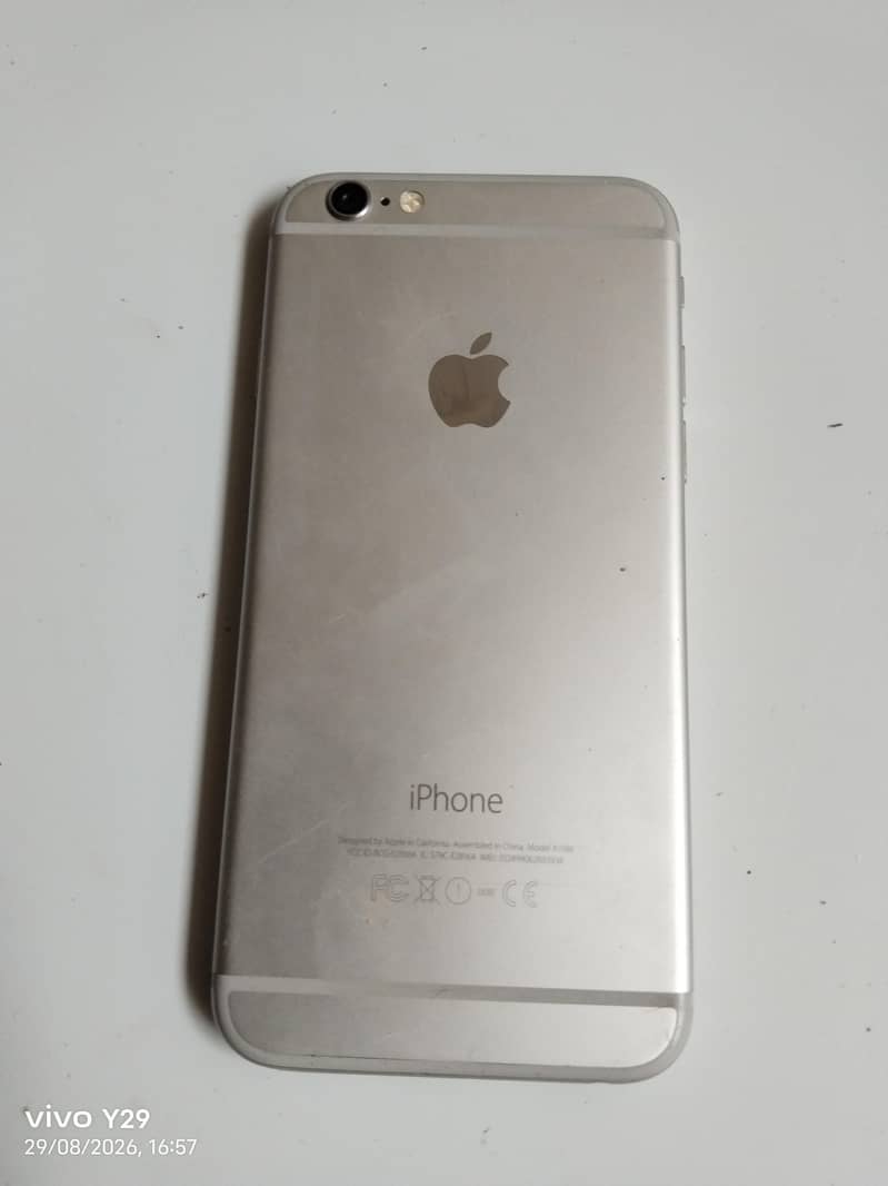 Apple iPhone 6S 1