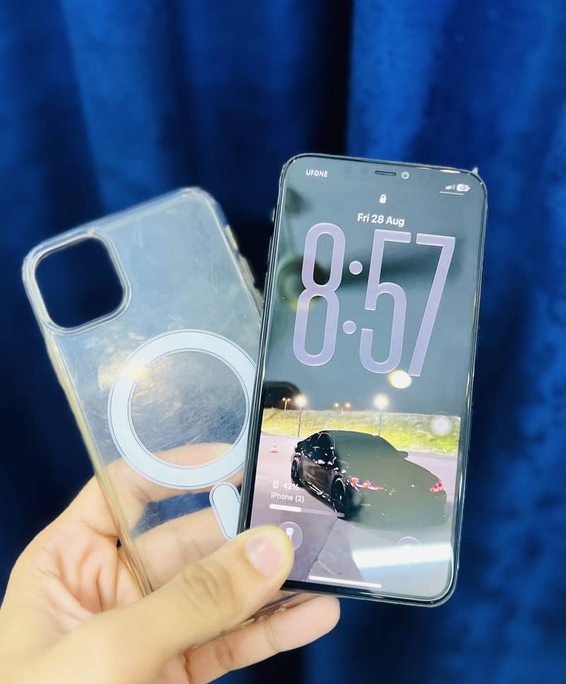 Apple iPhone 11 Pro Max 1