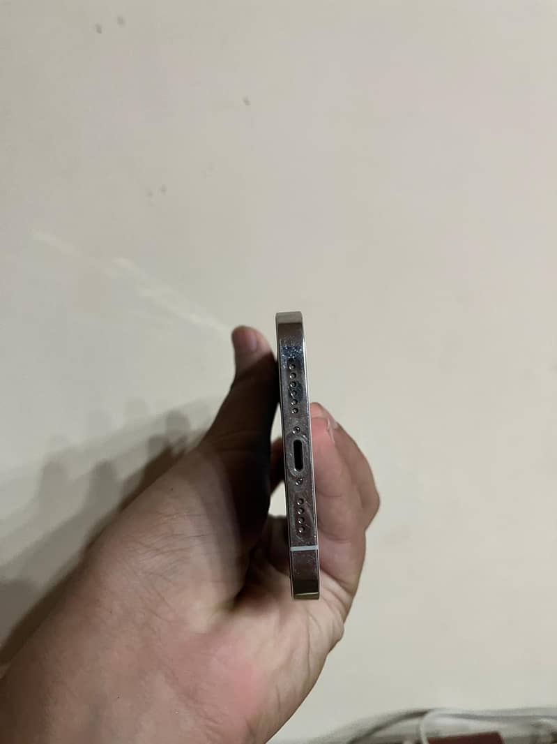 Apple iPhone 12 Pro Max 5