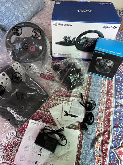 Logitech G29 Driving Force Racing Wheel with Logitech shifter