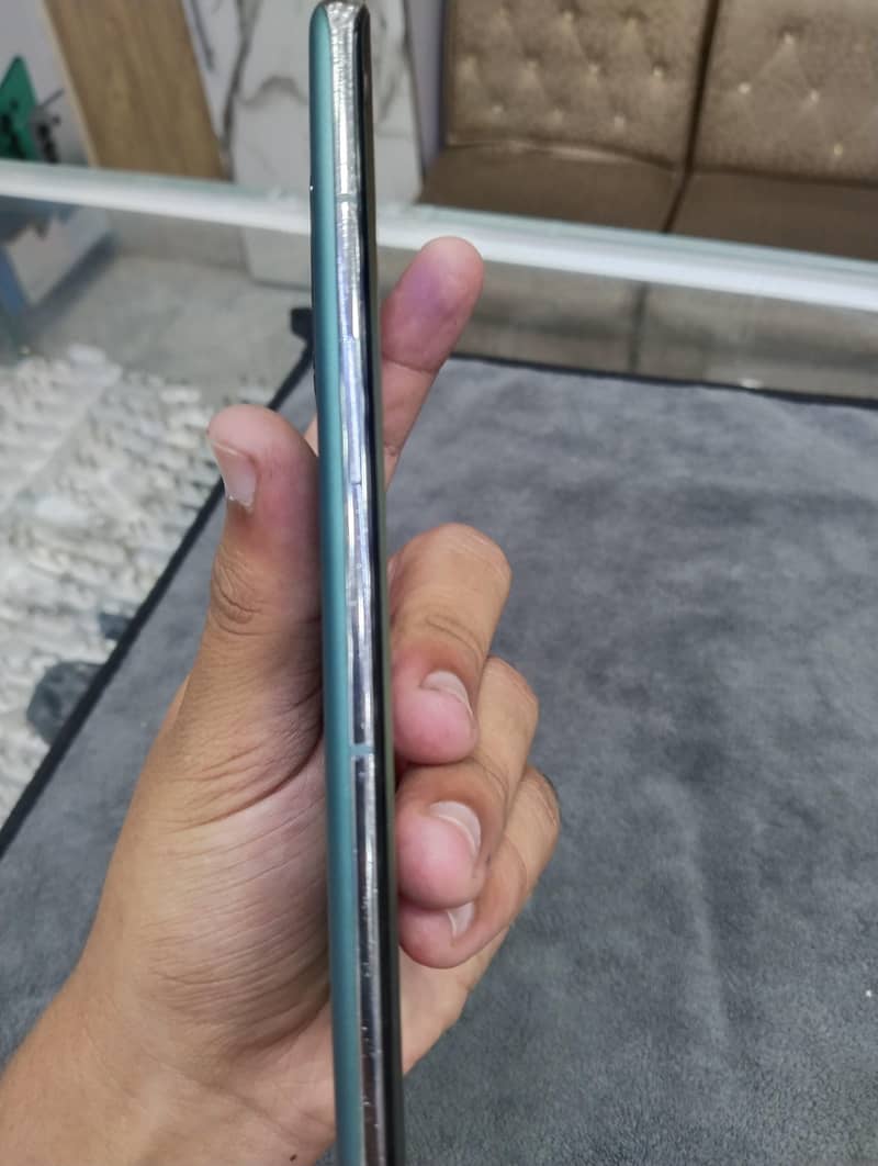 One Plus 10 Pro 3