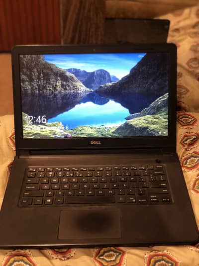 i7 7th gen 8gb 128gb