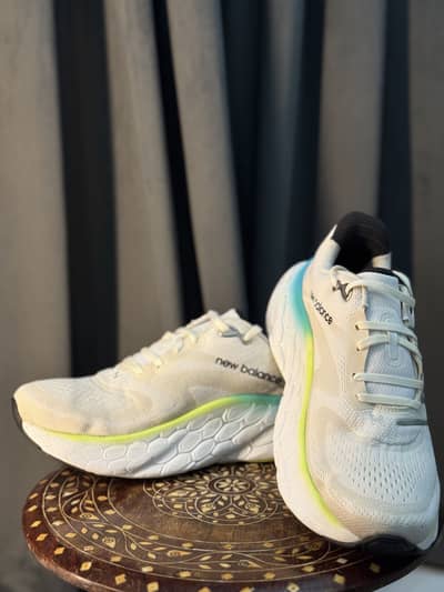 New Balance Fresh Foam X More v4 running shoes