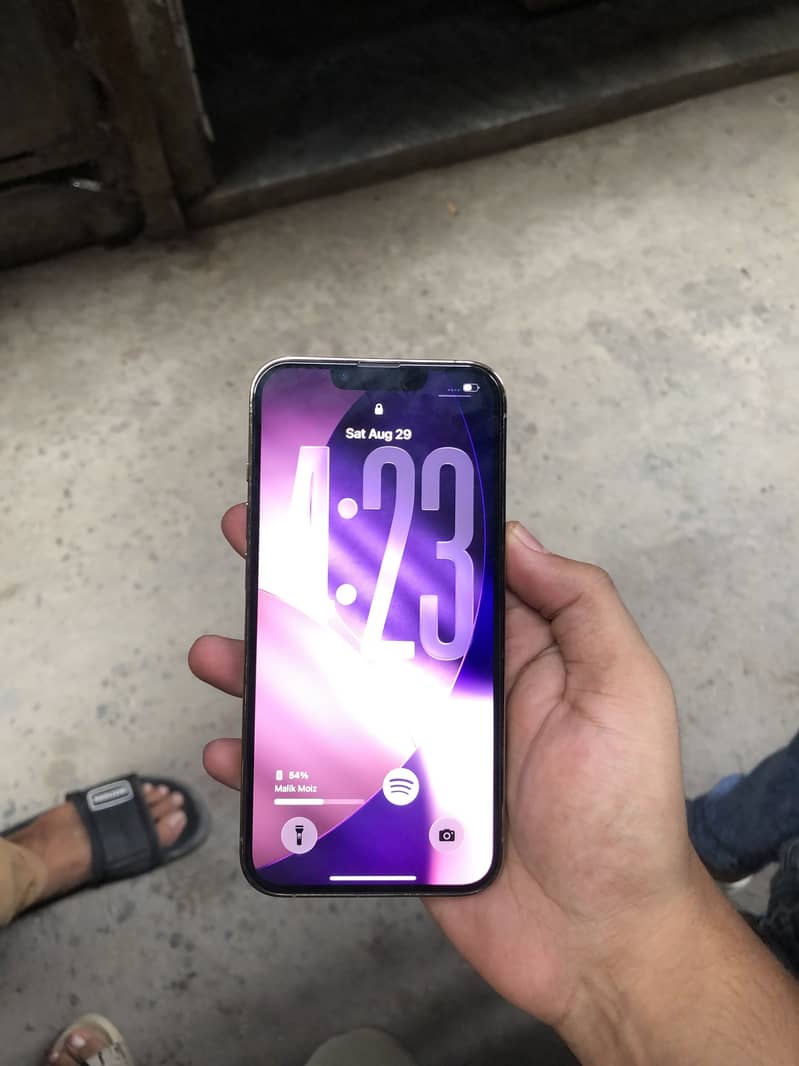 Apple iPhone 13 Pro 3