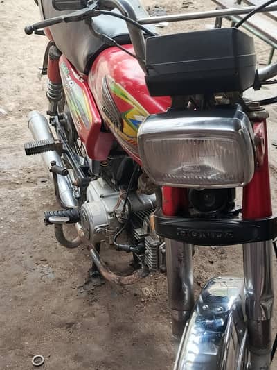 Hondyas 2022 model first owner