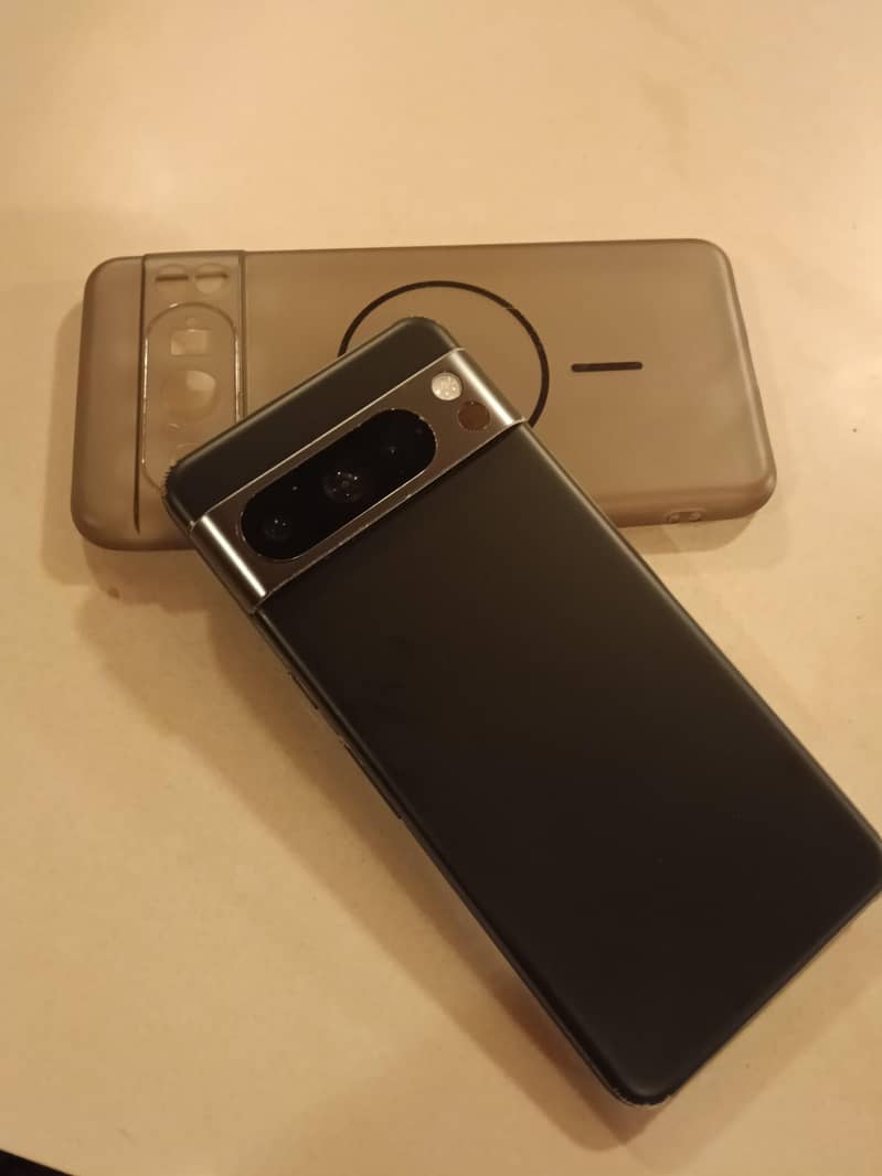 Google Pixel 8 Pro 1