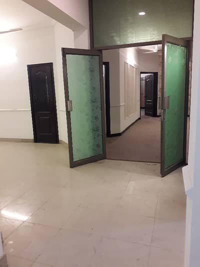 1-Kanal 5-Bedroom's Brig House Available For Sale in Askari-10 Lahore Cantt