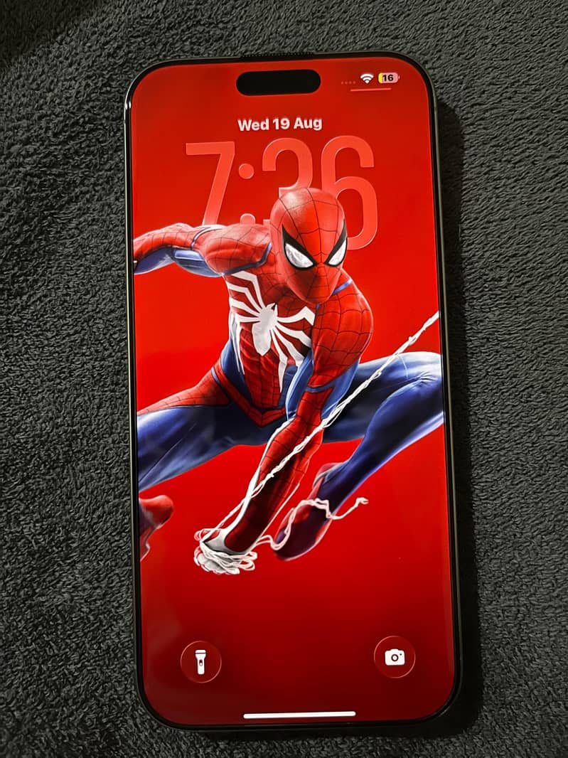 Apple iPhone 16 Pro Max 0