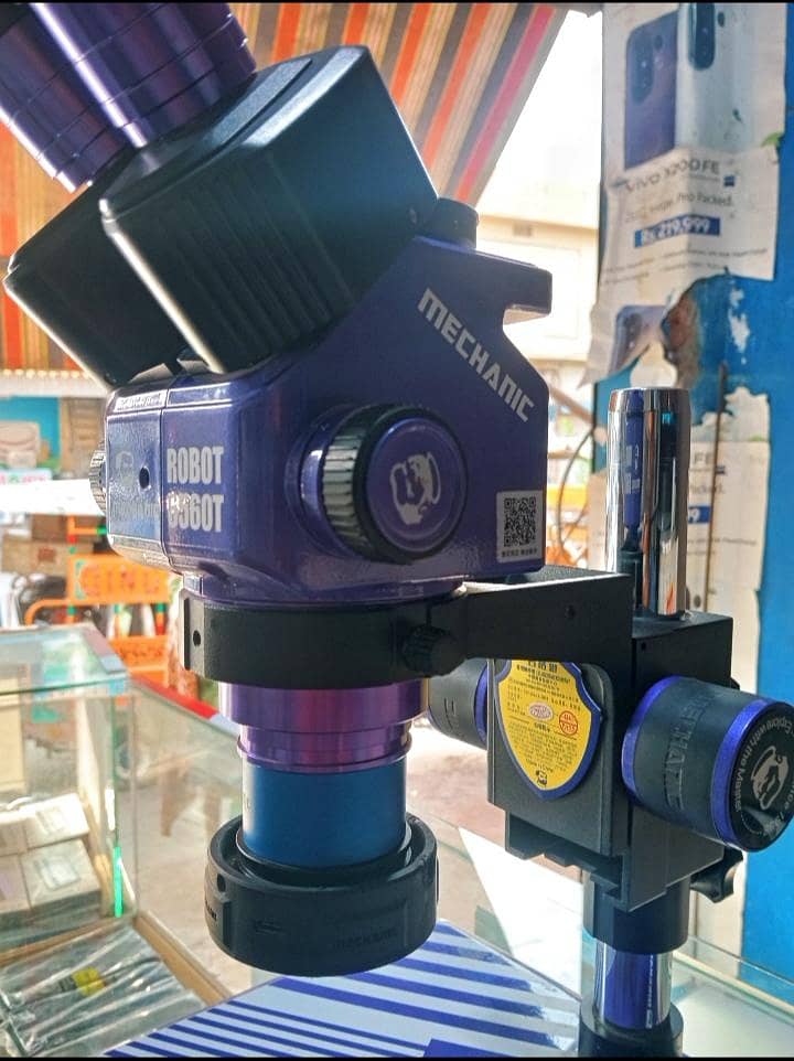 Microscope Robo 6560T 3