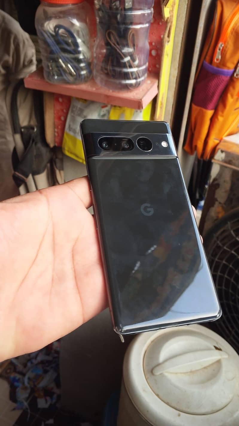 Google Pixel 7 Pro 4