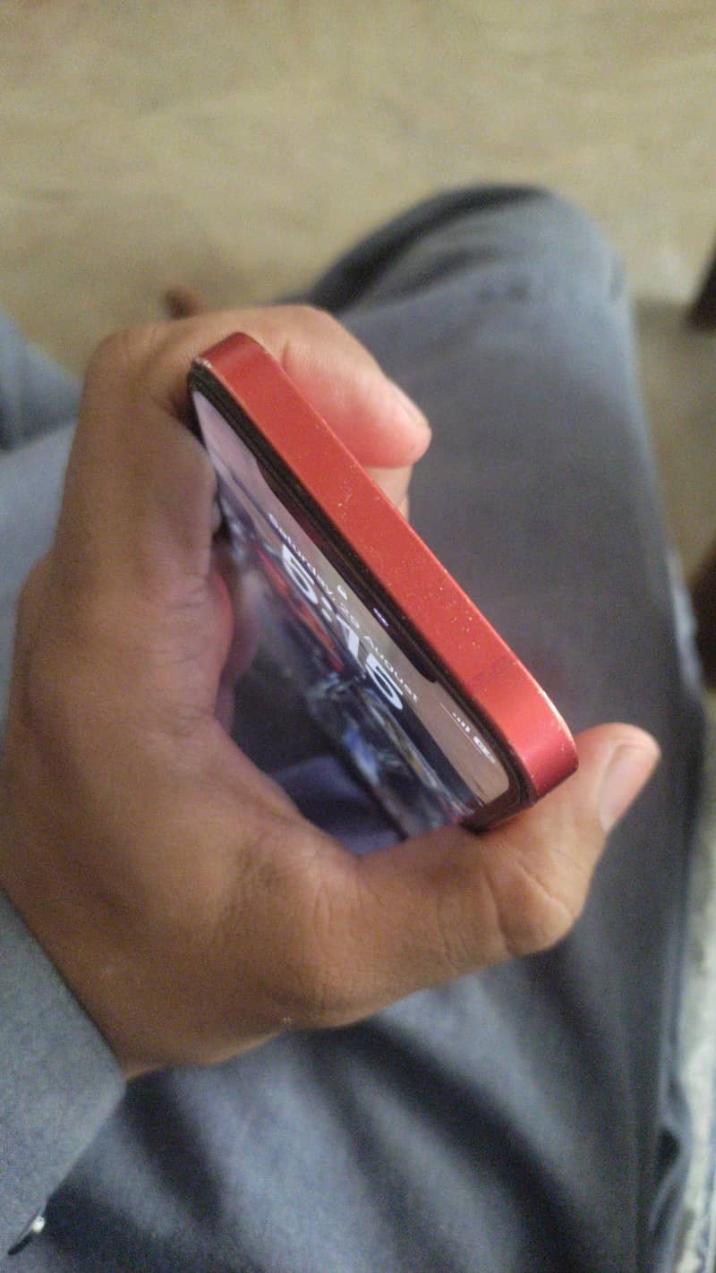 Apple iPhone 12 0