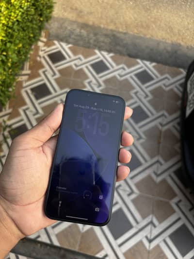 Apple iPhone 13