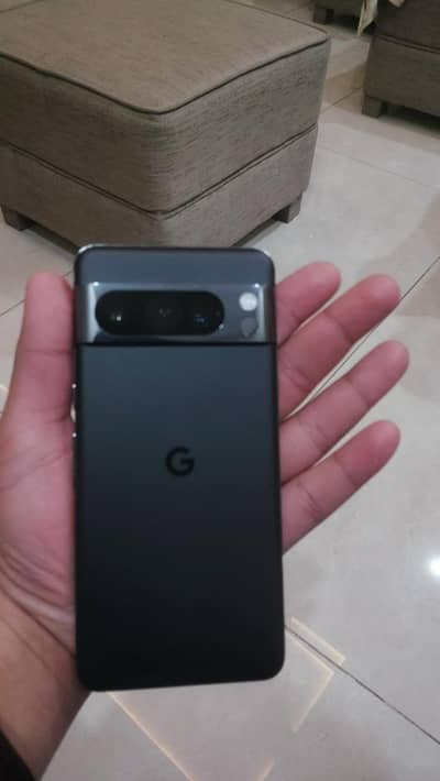 Google Pixel 8 Pro