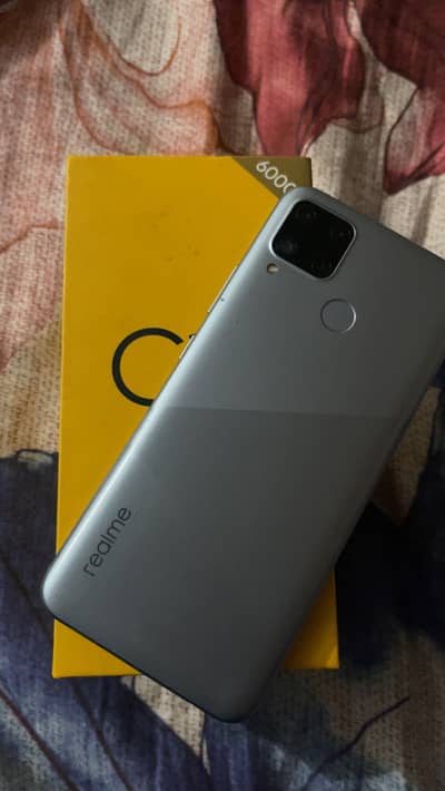 Realme C15